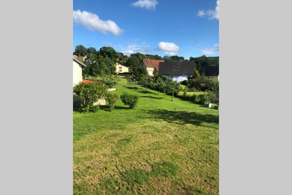 Villa Havre de paix dans le Jura Alsacien avec piscine privée externe de mai à septembre Bendorf Exterior foto