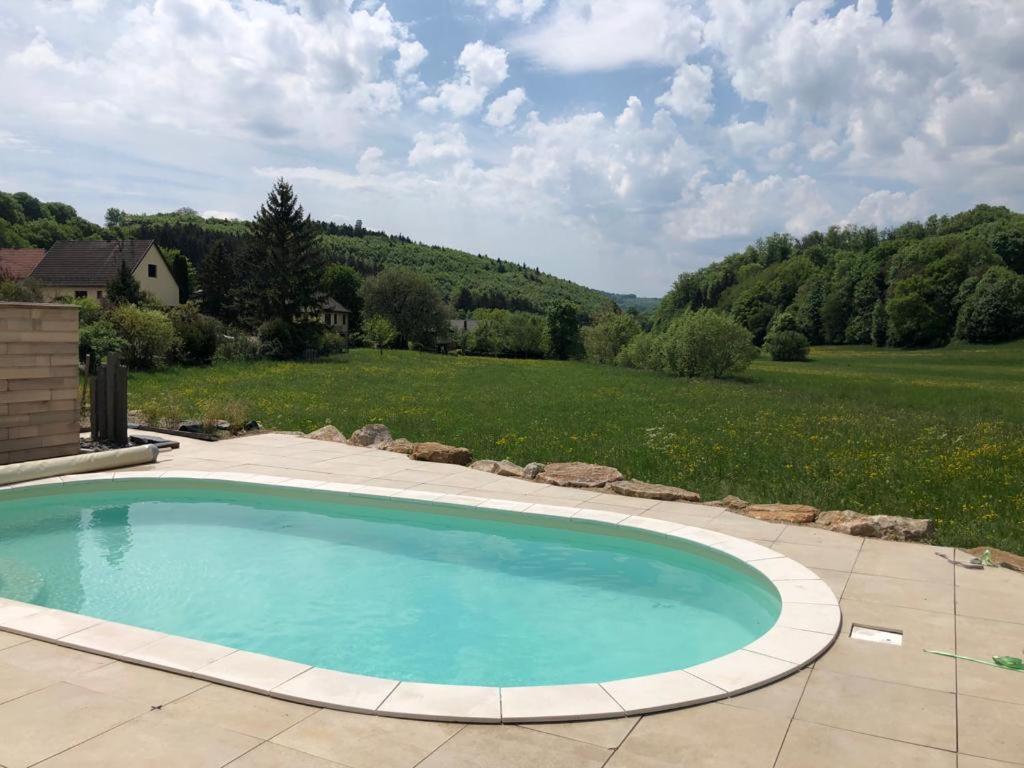 Villa Havre de paix dans le Jura Alsacien avec piscine privée externe de mai à septembre Bendorf Exterior foto